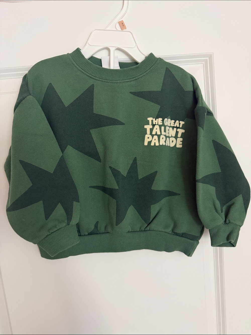 Zara Dark Green Star Graphic Sweatshirt with Cream Logo